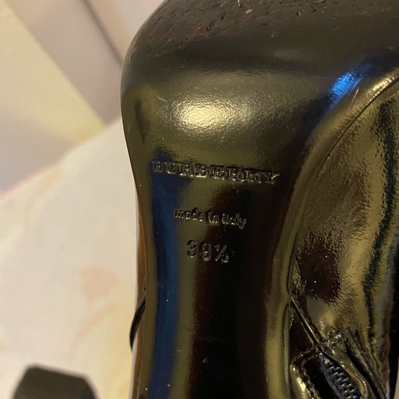 Authentic Burberry ankle booties - Picture 13 of 14